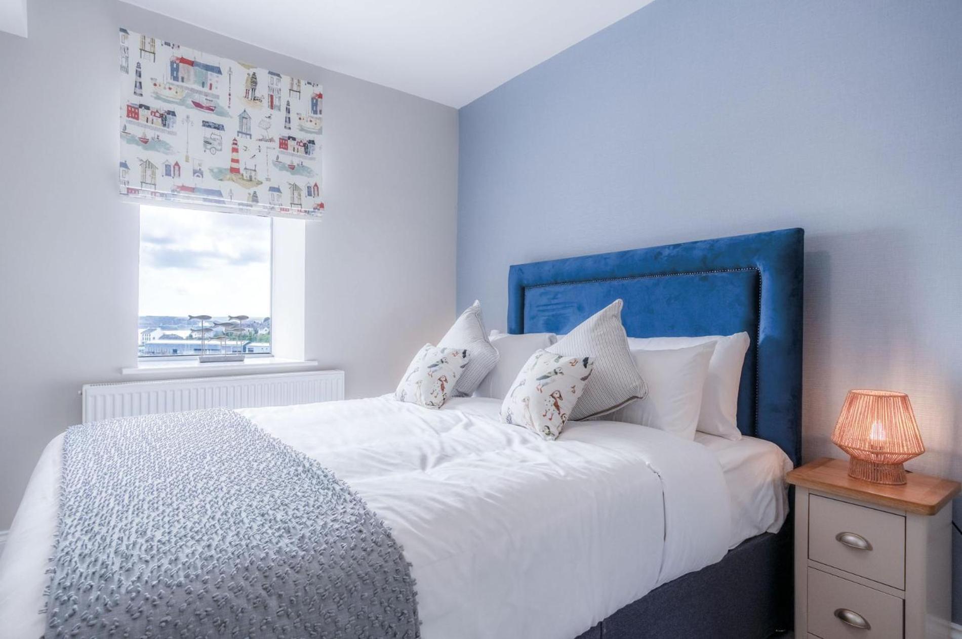 Harbour View - 2 Bedroom Apartment - Milford Haven Exterior photo